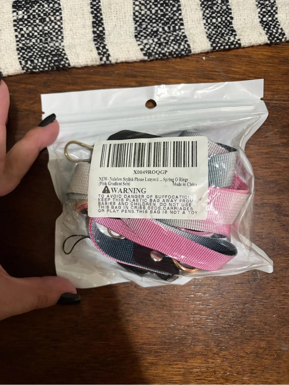 Pink Gradient set of Phone Lanyard & wrist strap.